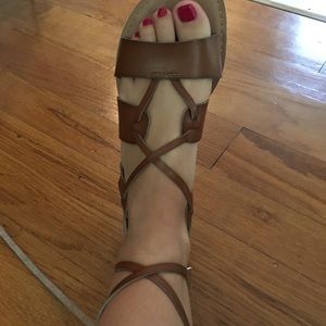 Size 10 Old Navy sandals